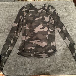 Lululemon it’s Rulu Run Long sleeve shirt